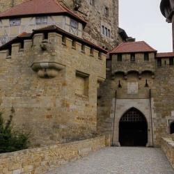 Автомобильная экскурсия в замок Кройценштайн