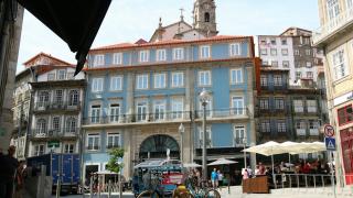 Порту: как превратить старинный магазин в отель