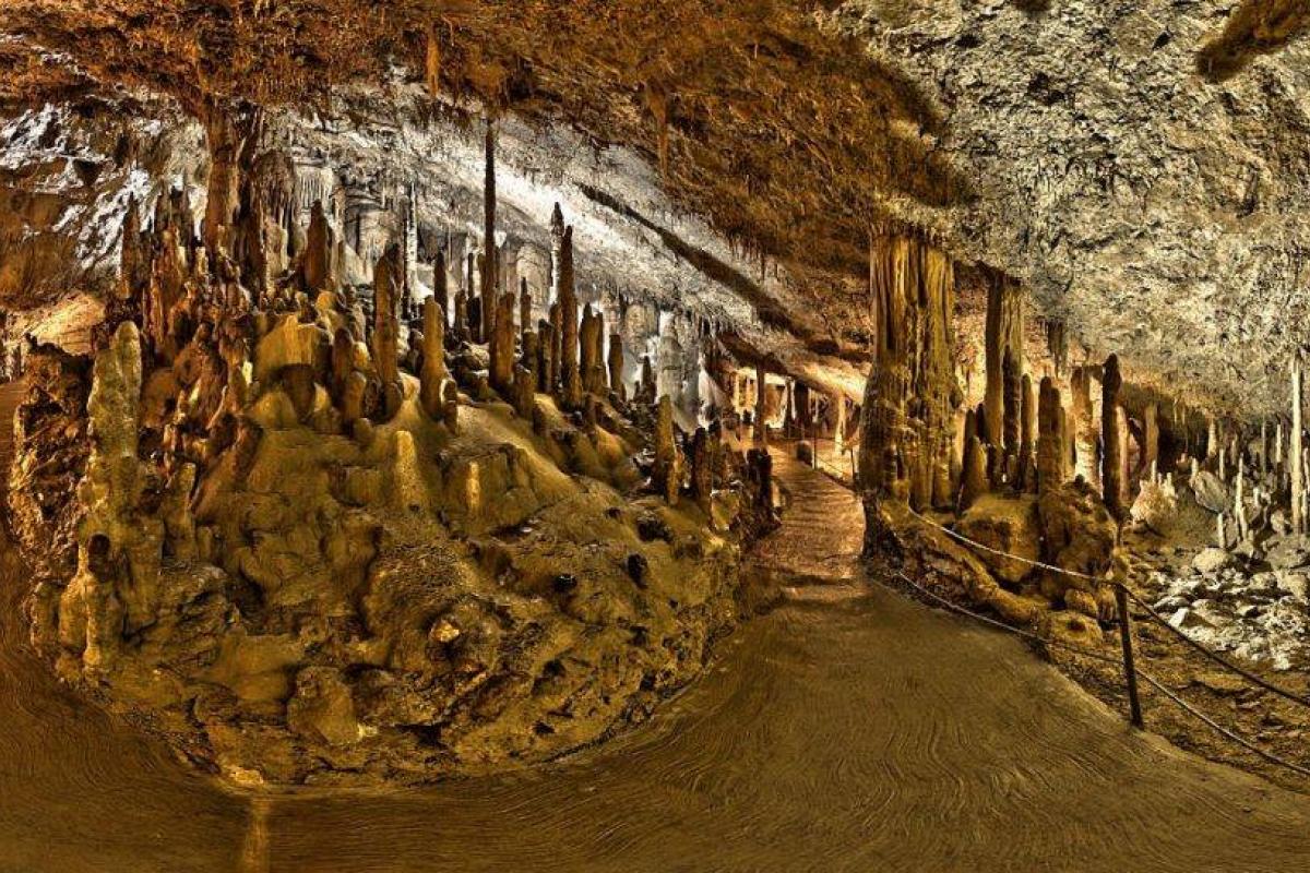 Шкоцьянские пещеры, Словения. Всемирное наследие ЮНЕСКО